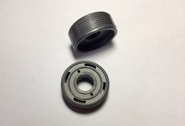 Desain Lubang Minyak Persegi, Densitas 6.65 G / Cm3 Shock Absorber Piston Dengan Kekerasan 85HB