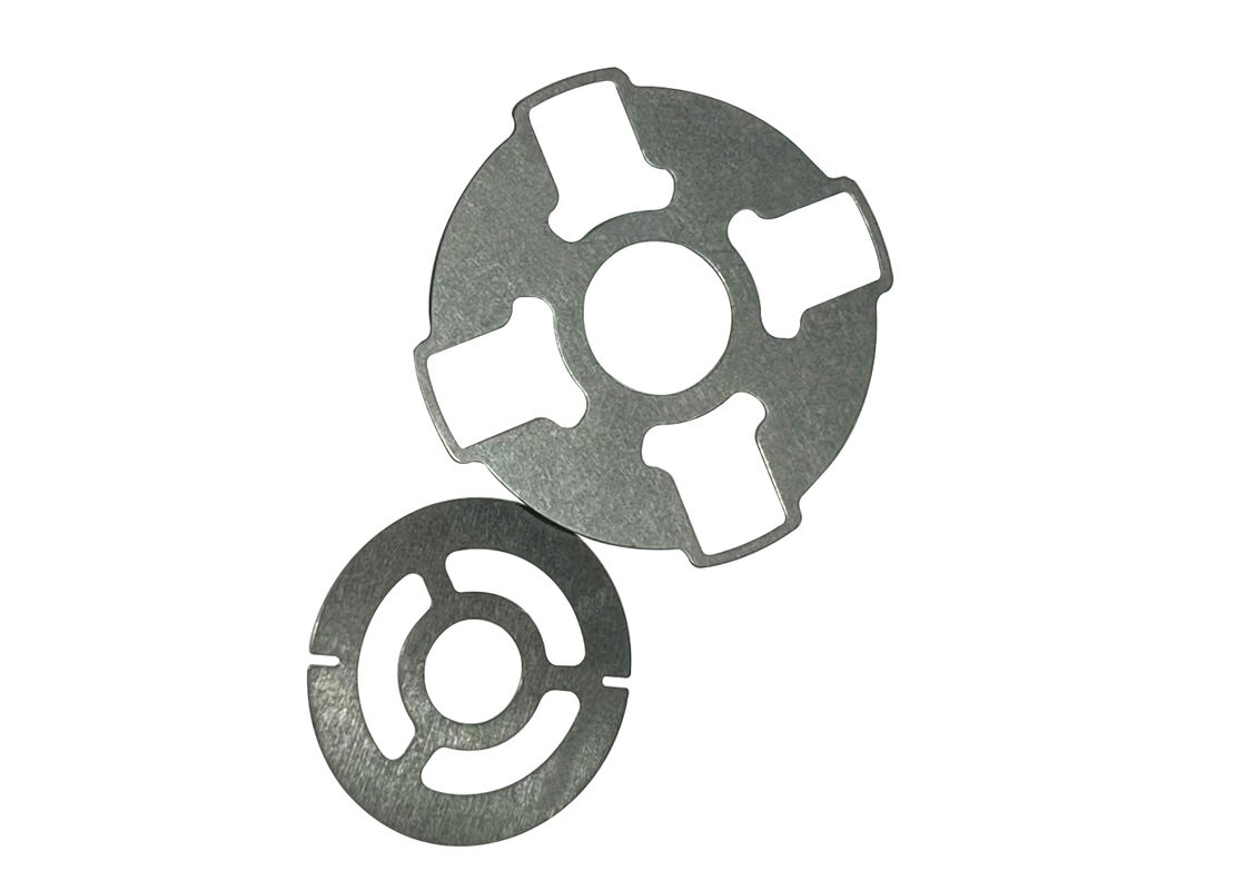 Shim Katup Kejut diproduksi dengan teknik manufaktur canggih untuk memberikan kemampuan penyesuaian katup yang konsisten